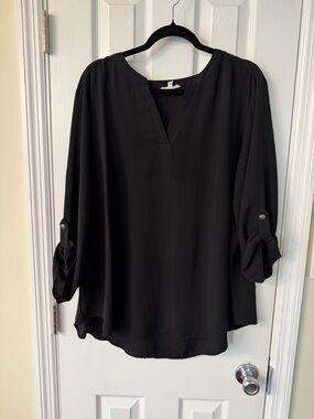 Maurices Black V-Neck Roll-Tab Sleeve Blouse